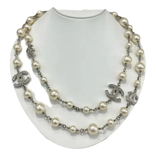 Pearl Necklace Chanel